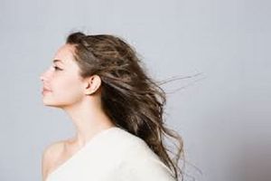 体毛を脱毛した女性
